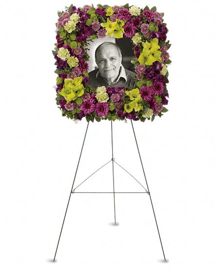 SS-Mosaic of Memories Square Easel Wreath
