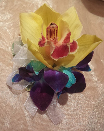 WC-Wrist Corsage(Yellow Cymbidium & Blue Dendrobium Orchid)